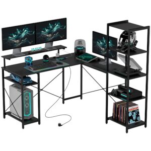L-formet skrivebord med ladestation, hjørnecomputerbord med skærmstativ og hylder, til hjemmekontor, kontor, sort